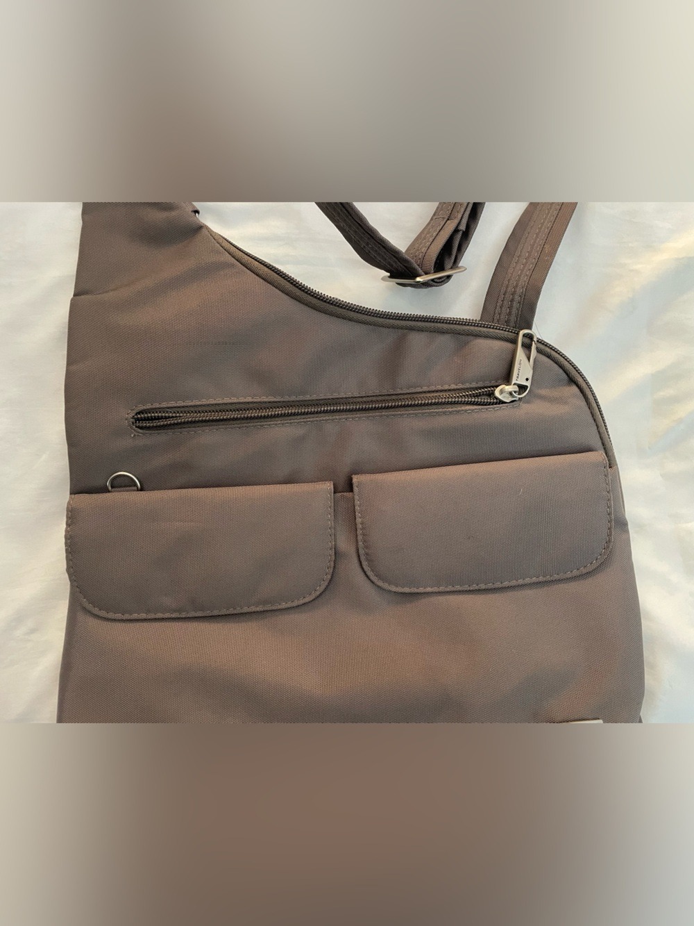 Travelon Anti-Theft Brown Crossbody Sling Bag with Front Flap Pockets - Picture 3 of 7